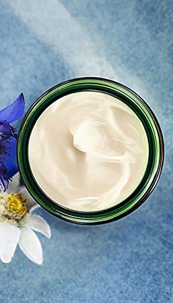 Crema de Día Redensificante 40 ml de Genciana Azul y Edelweiss Img 7