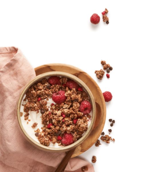 Crunchy Raspberry and Chocolate Muesli 375 g Img 4