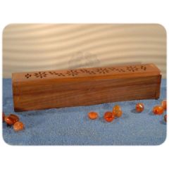 Comprar RADHE INCENSARIO CAJA MADERA BAUL 205 Por 5,74€