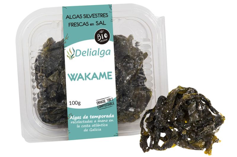 Organic Fresh Wakame Seaweed 100 g. Fresh organic seaweed in salt