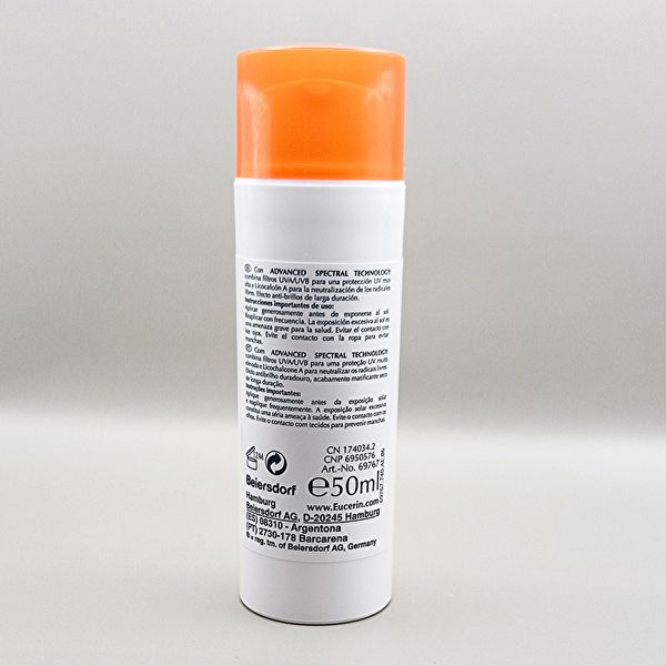 Crema Gel Crema Solare Controllo Olio Tocco Secco SPF 50+ 50 ml Img 3