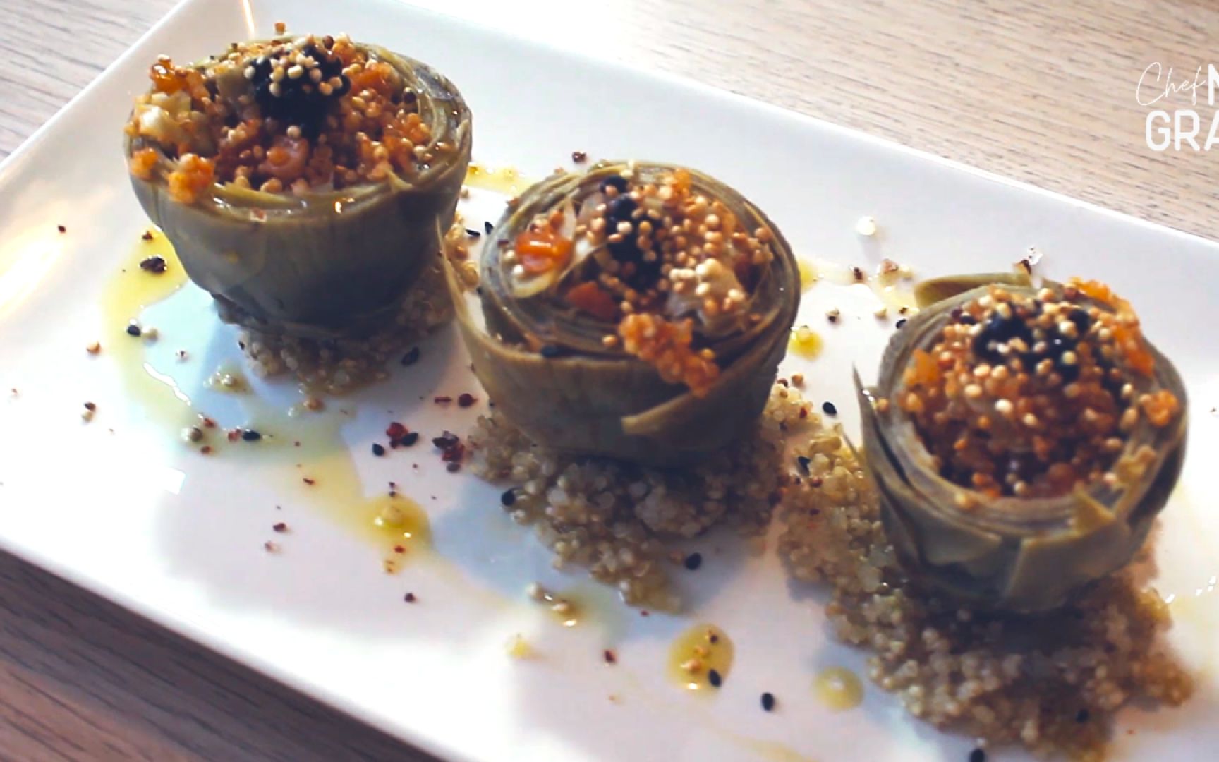 Receta Alcachofas rellenas de quinoa en dos texturas